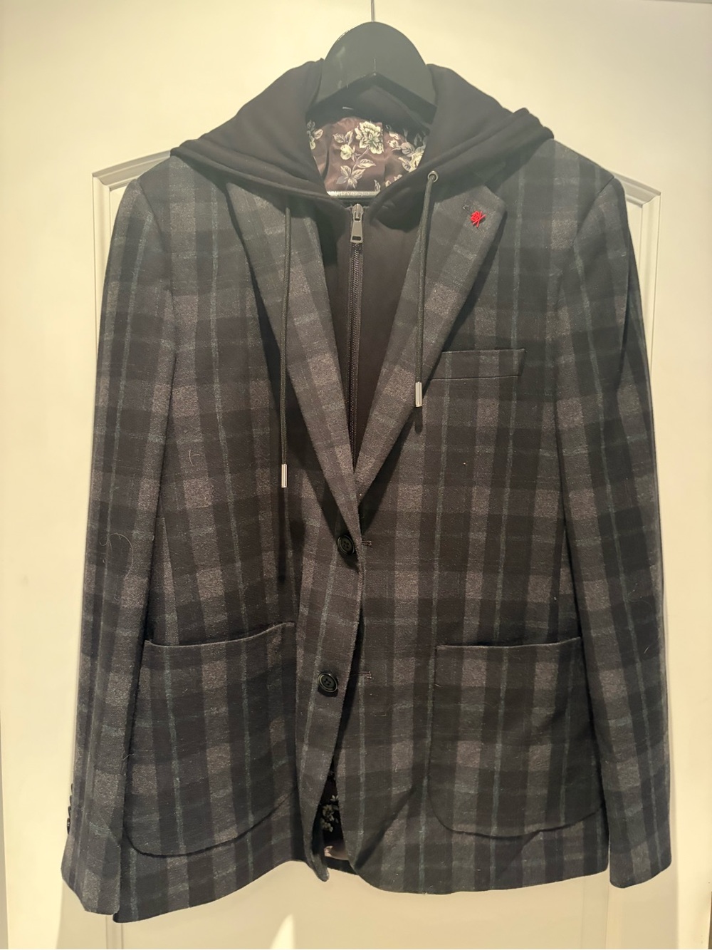Men's Gray Plaid Sport Coat - Tailored Two-Button Blazer with built-in hoodie
